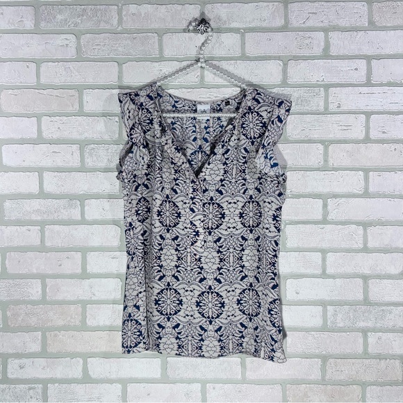 CAbi Style 3074 Stevie Flutter Sleeve Top Size S - Picture 4 of 10